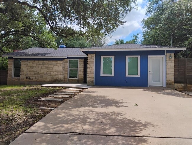Building Photo - 2018 Ramona Cir