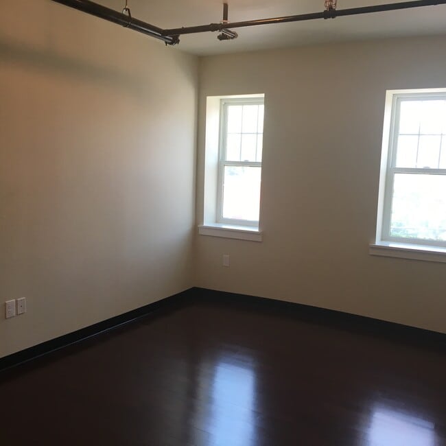 Foto del edificio - 602 N Queen St