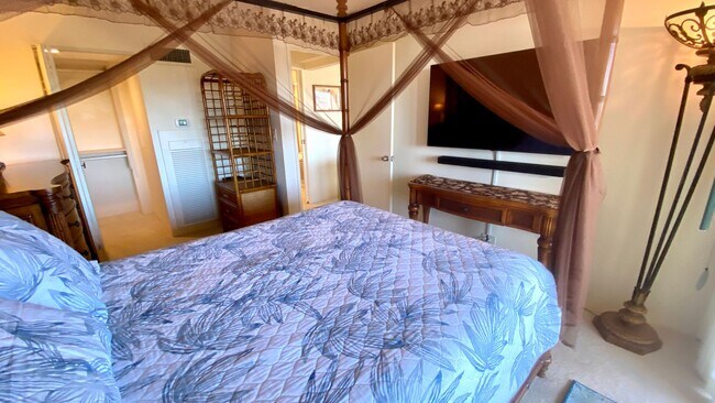 Foto del edificio - Fully Furnished - 1 BED/1 BATH/1 PRKG w/AL...