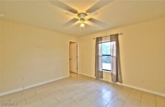 Building Photo - 512 Skyline Blvd