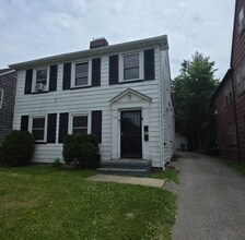 Building Photo - 17014 Kenyon Rd