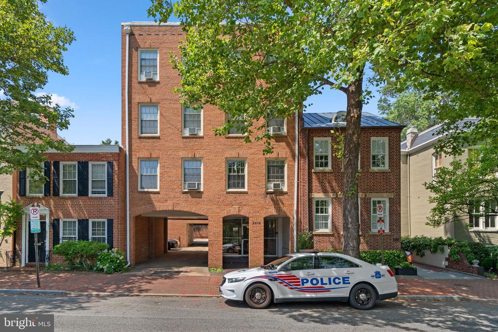 Primary Photo - 2515 P St NW