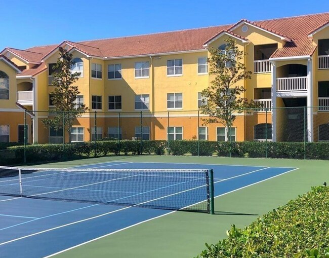 10764 70th Ave Unit 1207, Seminole, FL 33772 Condo for Rent in