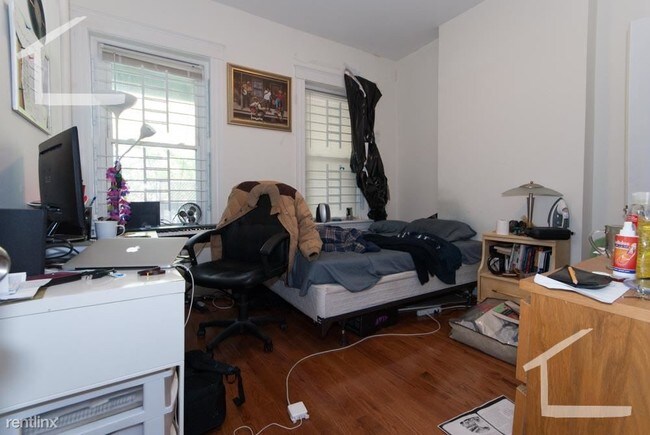 Foto del edificio - 81 Brighton Ave