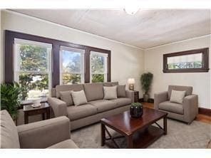 Building Photo - 2008 St Clair Ave