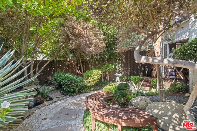 Foto del edificio - 1954 Federal Ave