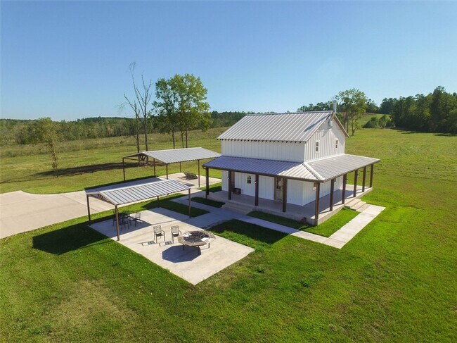 Foto del edificio - 1275 Castlewood Rd