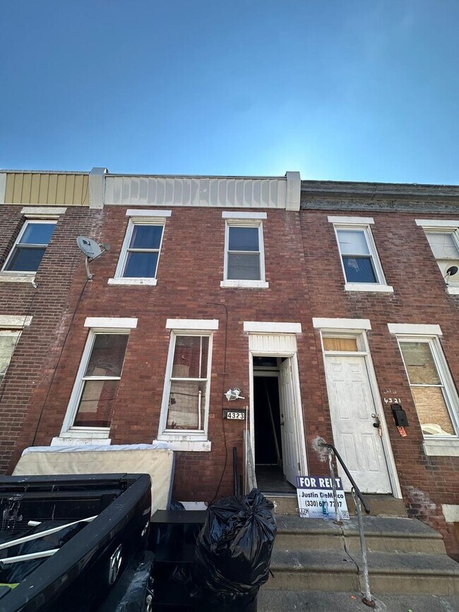 Building Photo - TWO BEDROOM HOUSE FOR RENT ON ORIANNA STREET