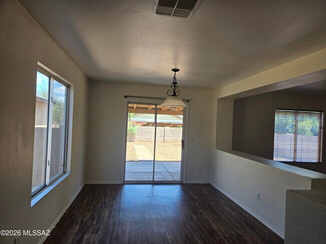 Building Photo - 3837 E Eventide St