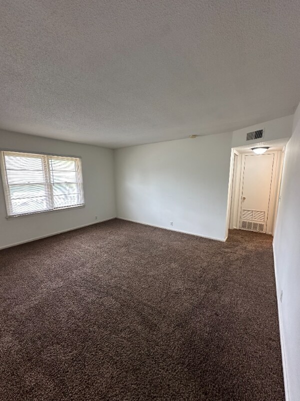 Foto del edificio - 1002 Johnstown Ave