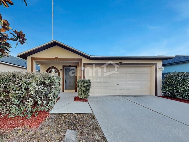 Building Photo - 13727 Gentle Woods Ave