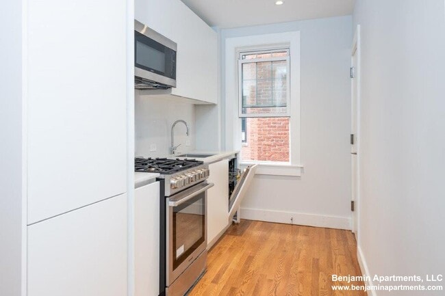 Foto del edificio - 18 Forest St