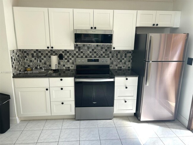 Foto del edificio - 262 NE 96th St