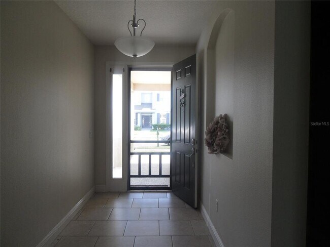 Building Photo - 1497 Softshell St