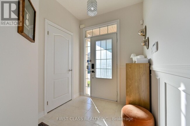 Building Photo - 12 Princess Diana Dr