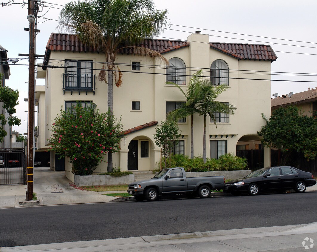 Foto principal - 12303 Grevillea Ave