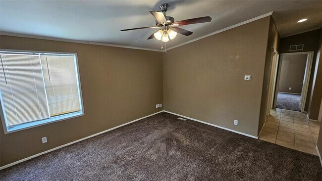 Foto del edificio - 10222 Elderberry Park Ln
