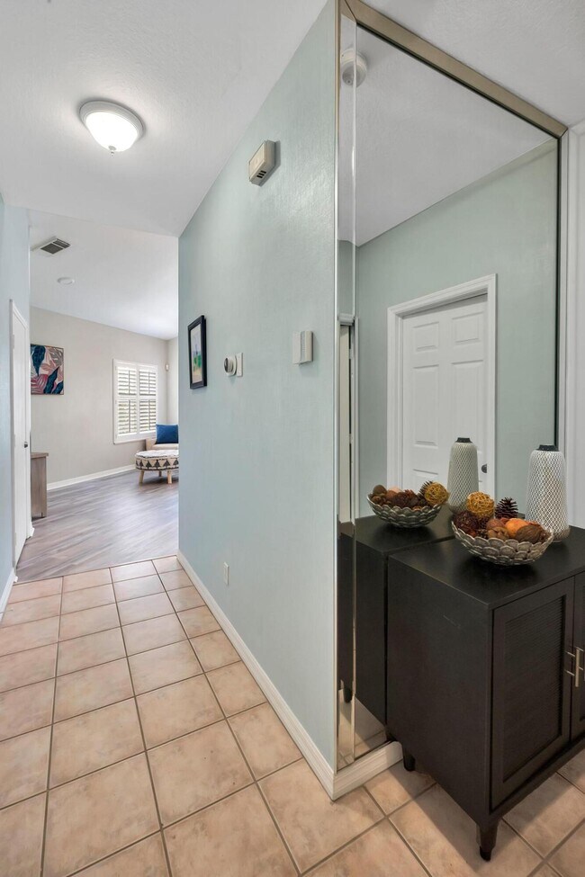 Building Photo - 9865 Perfect Dr
