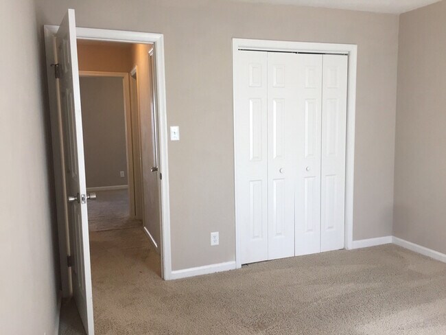 Foto del edificio - GORGEOUS CONDO FOR RENT IN OLD TOWNE!!!