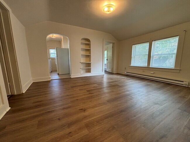 Sala de estar - 644 Galloway St
