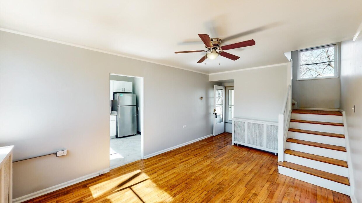 Primary Photo - 27 Farragut Rd