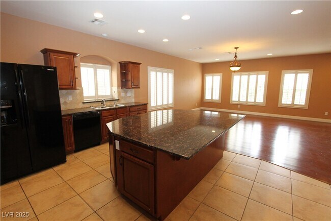 Foto del edificio - 9528 Victory Garden Ave