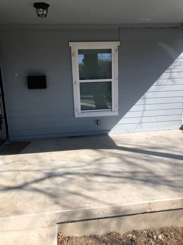 Temporary Photo - 4002 Garrison Ave