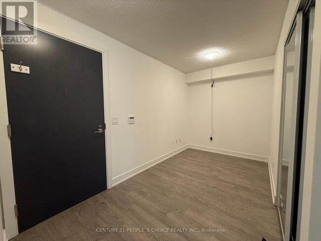 Building Photo - 9-1429 Mabelle Ave