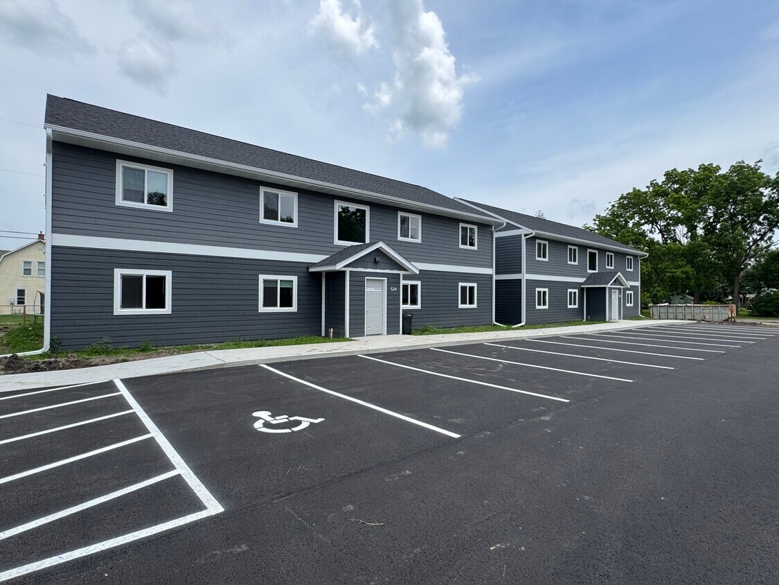 Foto principal - 520 6th St