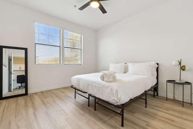 Foto del edificio - 9450 W Cabela Dr