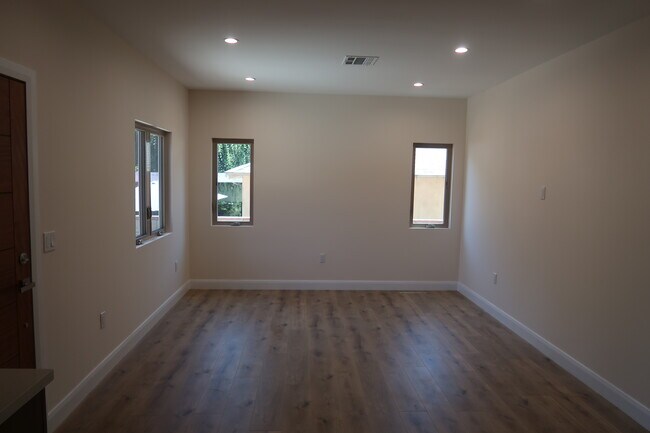 Living Area - 441 S Main St
