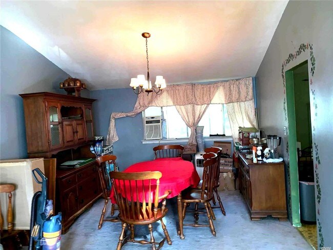 Building Photo - 21 Mayflower Ln