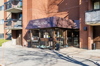 Building Photo - 161 Presland Rd.