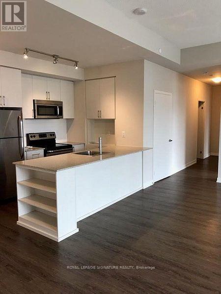 Building Photo - 40 Lagerfeld Dr