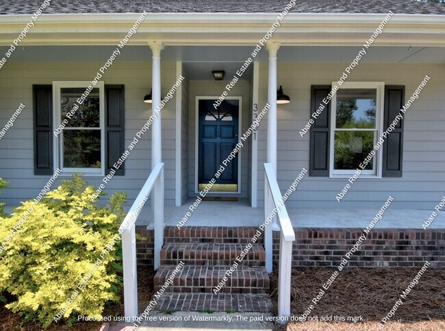 Building Photo - 3301 Cobham Ct