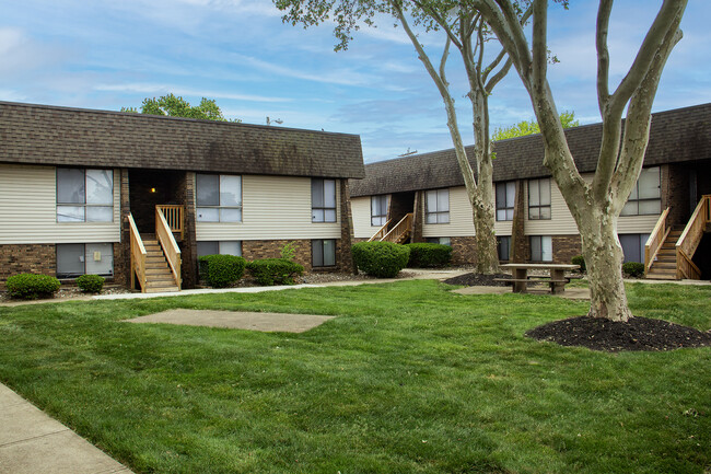 Building Photo - Moonglow Apartments