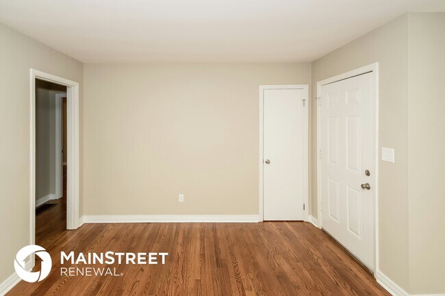 Foto del edificio - 513 Goldenrod Dr