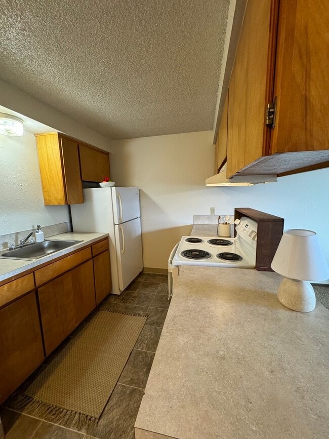 Foto del edificio - 1215 Pioneer St