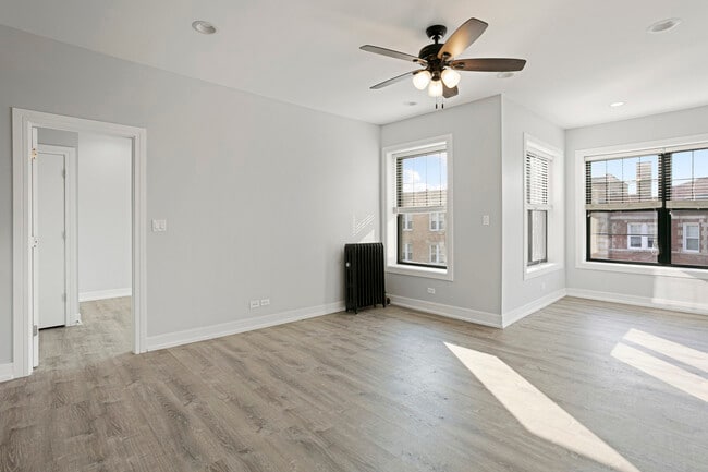 Building Photo - 6105 N Winthrop Ave