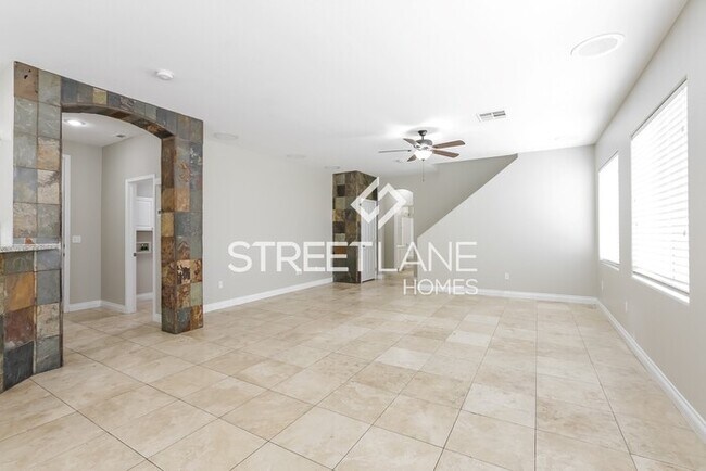 Building Photo - REDUCED!