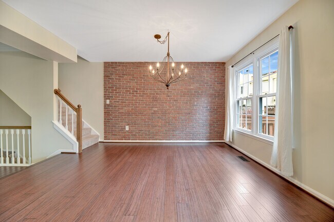 Foto del edificio - 6134 Summer Park Ln