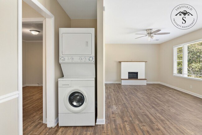 Foto del edificio - 5625 Morris Ave