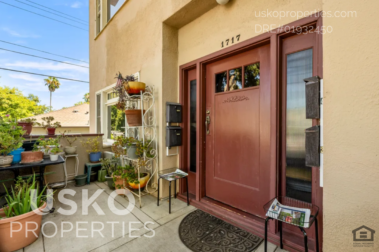 Foto principal - "Charming 1-Bedroom Haven with 800 Sq. Ft....