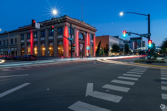 Downtown Salinas offer retail, restaurants and events that bring locals together.