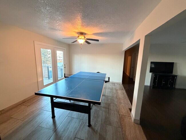 Foto del edificio - 2214 Westchester Rd