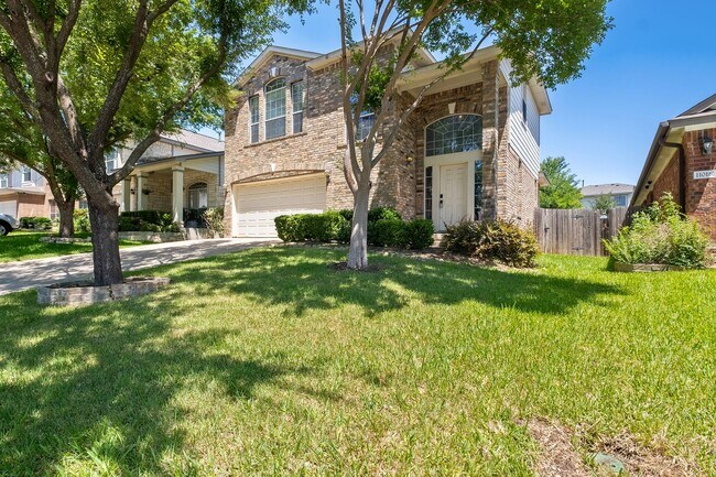 Building Photo - 11100 Los Comancheros Rd