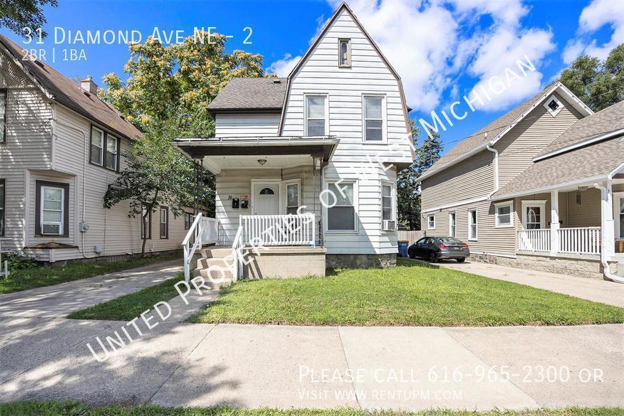 Foto principal - Available Now | 2 Bedroom 1 Bathroom Apart...