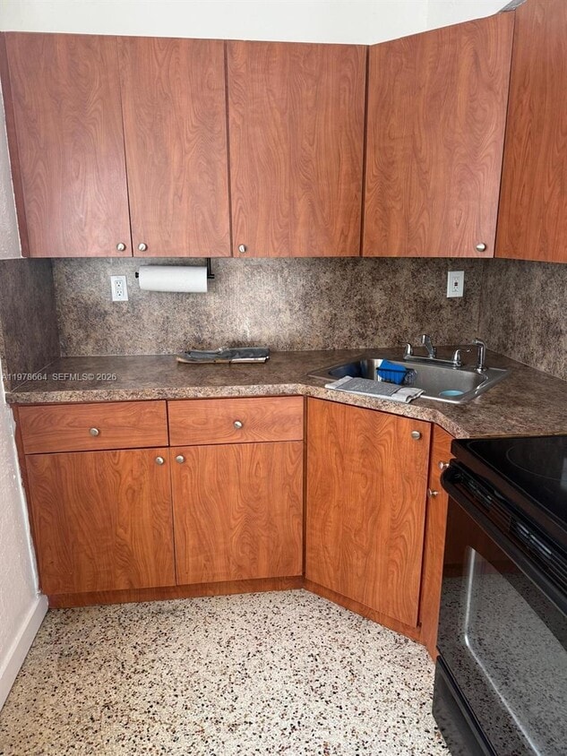 Foto del edificio - 50 W 24th St