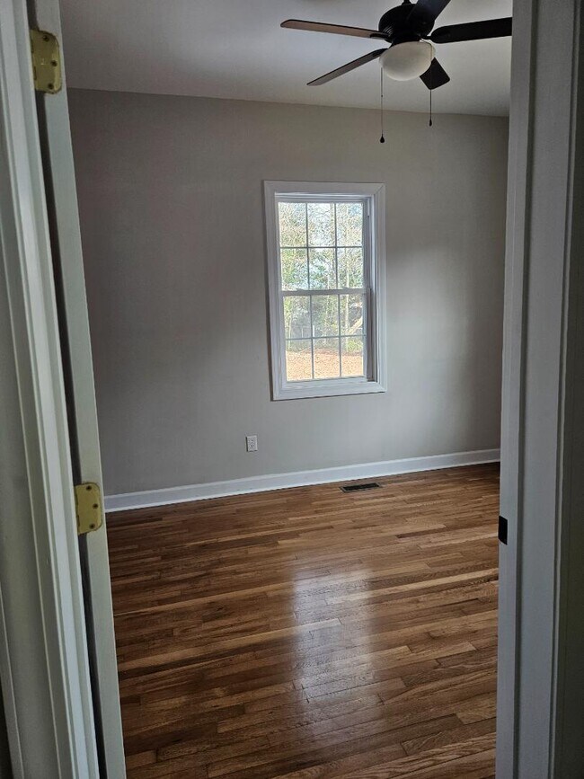 Foto del edificio - 746 Truett Ave