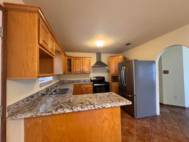 Building Photo - 1108 Avenue S